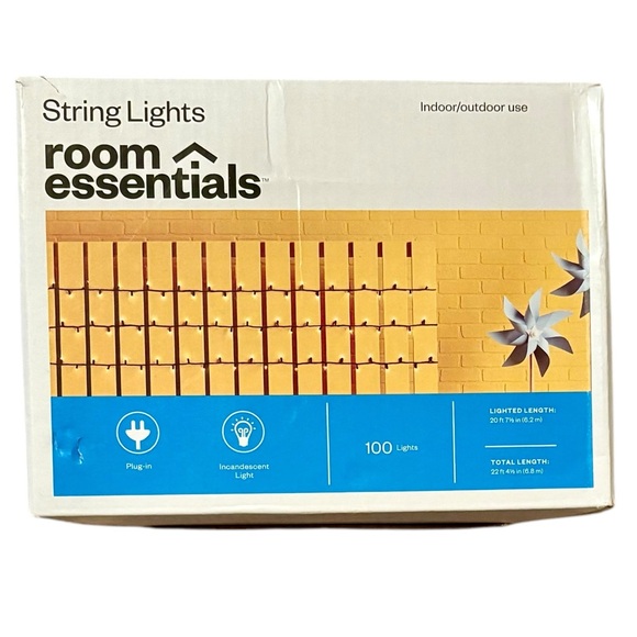 🛍️ Room Essentials Indoor/Outdoor String Lights 100 Count Plug-In Incandescent - Picture 1 of 3
